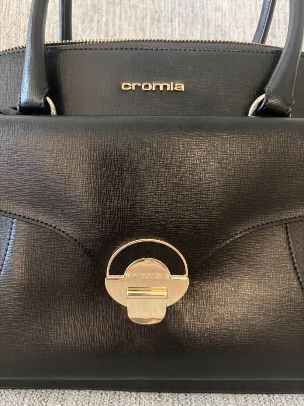 Classic Italian Leather Black Cromia Satchel w/Removeable Clutch and Purse Pouch - Picture 2 of 16